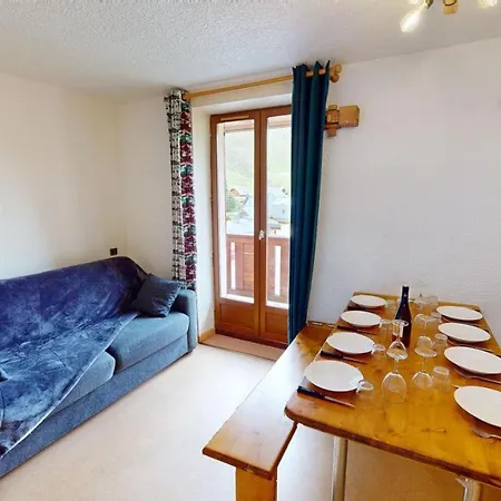 Les Neiges Apartment